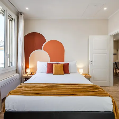 Sui Tetti Di Centro, Casa Dei Colori