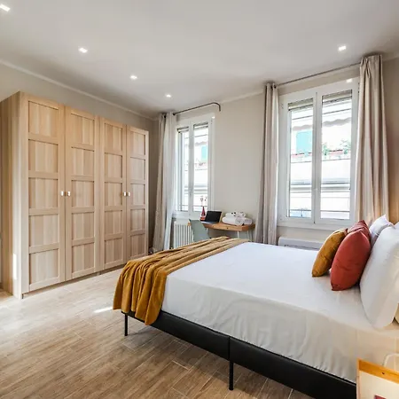 Sui Tetti Di Centro, Casa Dei Colori * Μπολόνια