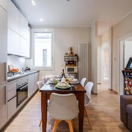 Sui Tetti Di Centro, Casa Dei Colori