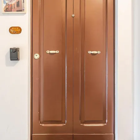 Appartamento Sui Tetti Di Centro, Casa Dei Colori *