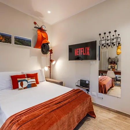 Sui Tetti Di Centro, Casa Dei Colori Apartamento