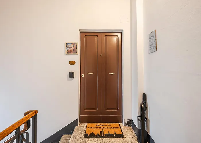 דירה Sui Tetti Di Centro, Casa Dei Colori בולוניה