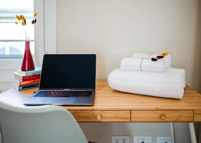 Sui Tetti Di Centro, Casa Dei Colori *