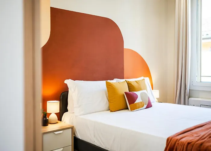 Sui Tetti Di Centro, Casa Dei Colori بولونيا