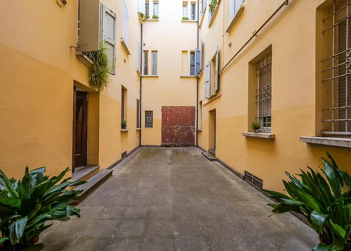 Sui Tetti Di Centro, Casa Dei Colori *