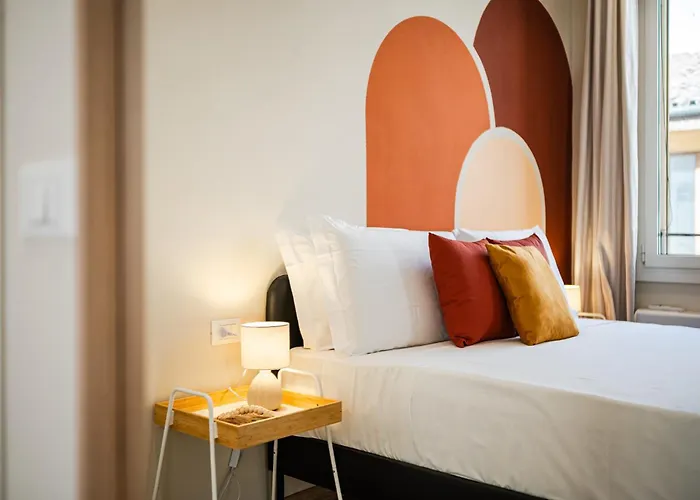 Sui Tetti Di Centro, Casa Dei Colori شقة