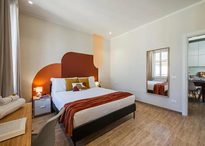 Sui Tetti Di Centro, Casa Dei Colori * بولونيا