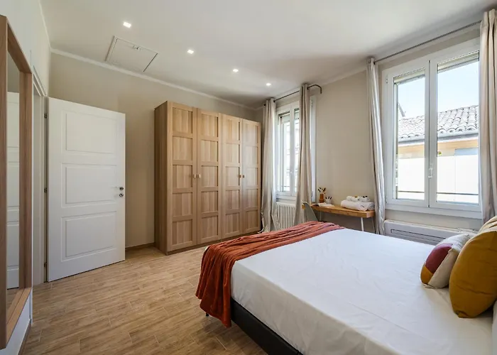 Sui Tetti Di Centro, Casa Dei Colori בולוניה