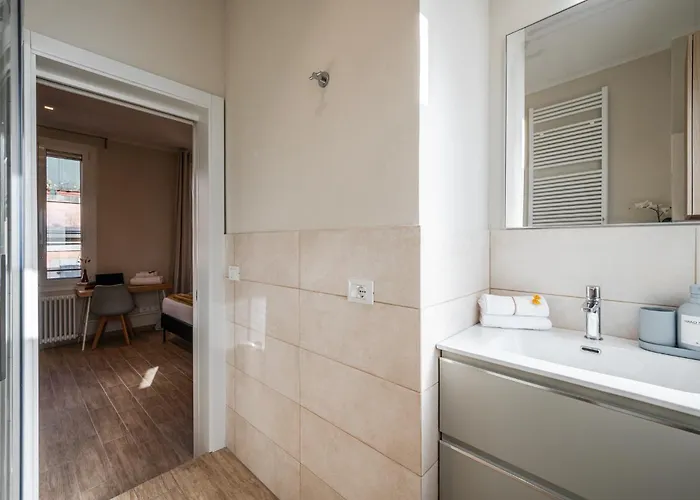 شقة Sui Tetti Di Centro, Casa Dei Colori