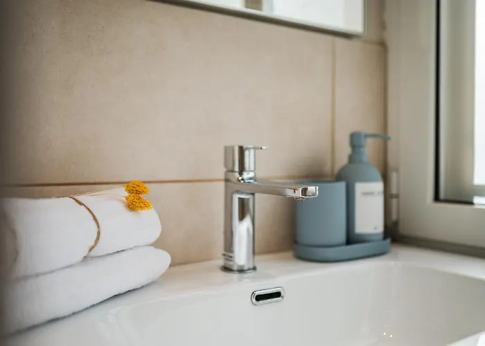 Sui Tetti Di Centro, Casa Dei Colori * בולוניה