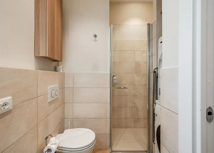 Sui Tetti Di Centro, Casa Dei Colori *