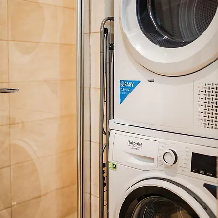 Sui Tetti Di Centro, Casa Dei Colori