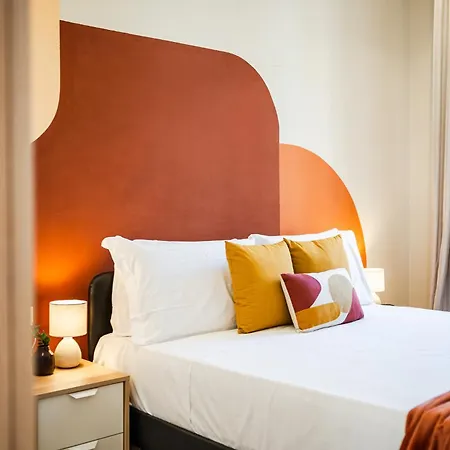 Sui Tetti Di Centro, Casa Dei Colori Bolonha