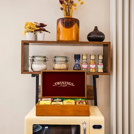 Sui Tetti Di Centro, Casa Dei Colori Bolonha